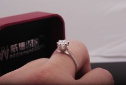 -威德钻石-克拉钻大本营(南京东路店)