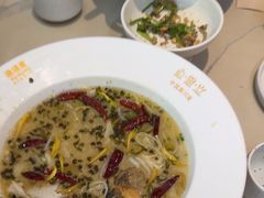 -渔语鱼酸菜鱼新川菜(来福士店)