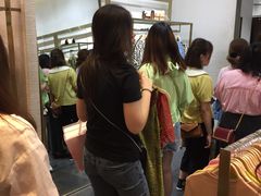 -URBAN REVIVO(济南世茂广场店)