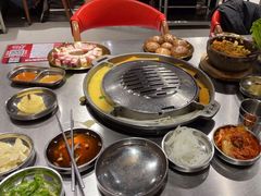 -哈哈碳都·牛肋条无限自助烤肉(台江万达店)