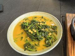 豆汤煮时蔬-Ameigo梅果·云贵川bistro(长宁来福士店)