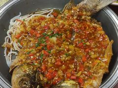 -堂瓦里·33年传统赣菜(第一街区店)