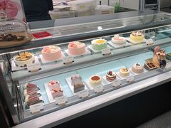 面包甜点陈列柜-派悦坊·甜品·蛋糕(虹口龙之梦店)