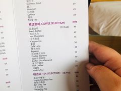 -上海滴水湖皇冠假日酒店