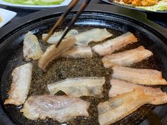麻辣五花肉-牛得很·鲜牦牛肉烧烤·牛羊肉菌汤锅(康定店)