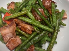 豆角炒烧肉-小荔园·粤菜小馆(美的悦然广场店)