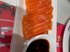 -四海一家自助餐(益田假日广场店)