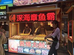 门面-泰龙城小吃街