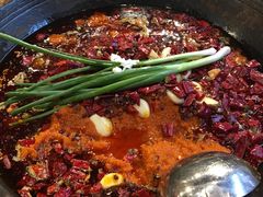 红锅-周幺妹重庆老火锅(银泰城总店)