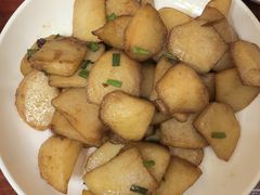 -芦茨金富饭庄·25年老字号·专做稻草鸡