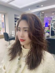 -诗悦发型烫染SALON