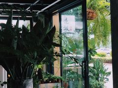 -邊渡咖啡