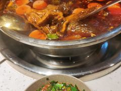 -肖肖酸萝卜鱼火锅(总店)