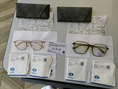 -爱视眸Eyeblling眼镜·依视路·蔡司镜片折扣店(百联南方商城购物中心)