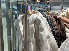 -银泰百货(海宁店)