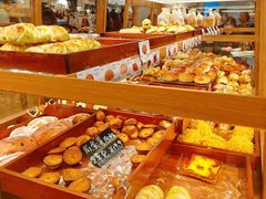 -小飞象面包公社(珠江路金鹰店)