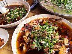 -杨三娘跷脚牛肉(羊子山西路店)