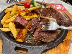 -香港新发烧腊茶餐厅(水围店)