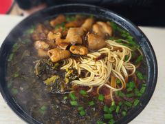 -小龙大肉面馆