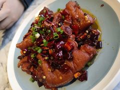 张家沱香辣蹄-懒人盐府人家(航天桥店)