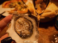 -斯普汇生蚝牛排馆(中骏世界城店)