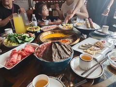 -小天鹅火锅·一线江景洪鼎旗舰店(洪崖洞店)
