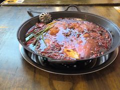 -黄潇洒老火锅(九眼桥宏济巷店)