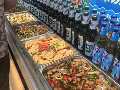 -涨巢·潮玩水疗局