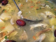 猪肚鸡汤-妈妈的小作坊(陈家镇店)