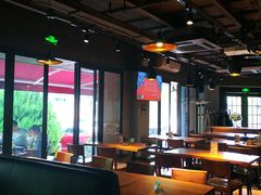 大堂-Geneva日内瓦餐厅(西郊宝成花苑店)