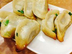 -小姜锅贴(凤凰街店)