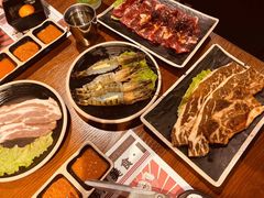 -青瓦炭韩潮烤肉(花园道店)