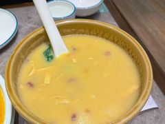 老济南甜沫-闫府私房菜·百年鲁菜(恒隆店)