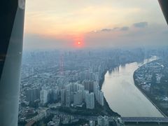 -广州塔卢特斯法国旋转餐厅