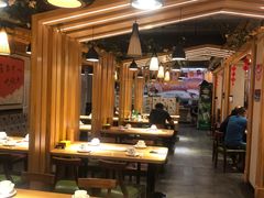 大堂-天盛海鲜烧烤大排档·本地小海鲜·牟平腿穗子(幸福店)