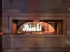 -城市大道红炉披萨烘焙坊