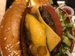 -The Habit Burger Grill 哈比特汉堡(复兴soho店)