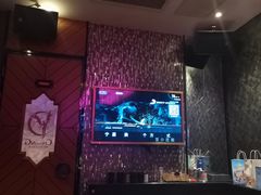 -萧邦音乐会所KTV(向西店)