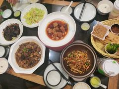 -鲁菜根·泰安菜(万达店)