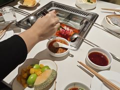 -海底捞火锅(长宁路龙之梦店)