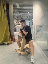 -变画·发型STUDIO