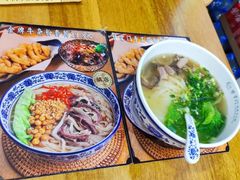 -甘掌门·化州驰名牛杂粉(越秀店)
