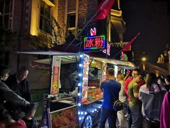 -东港音乐喷泉广场