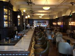 -LONG BAR 廊吧(外滩华尔道夫酒店)