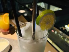-穹六人间 people 6(岳阳路店)