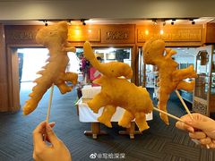-恐龍造型油條