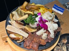 -一朵菌·野生菌探索家火锅(南亚店)