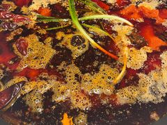 -旧街市鲜货老火锅(大光路店)