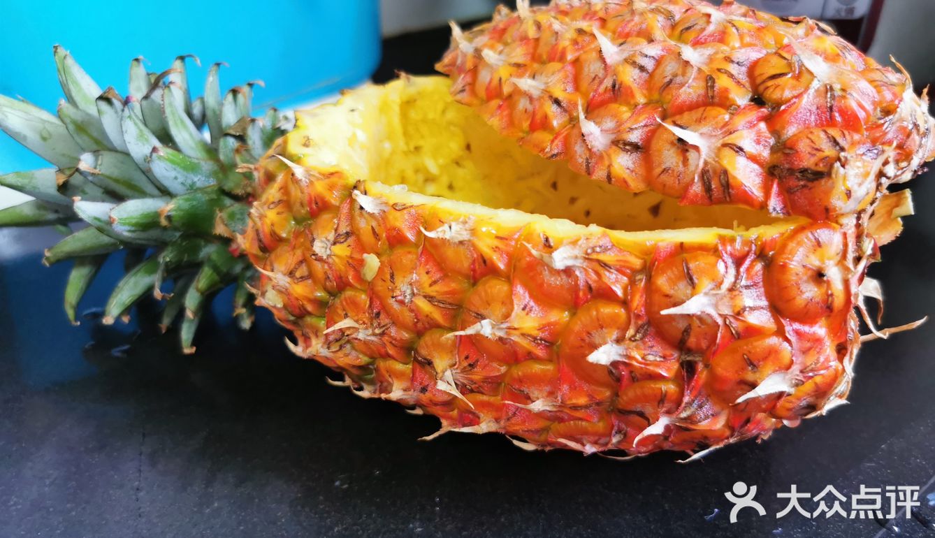 营养好吃的菠萝虾仁蛋炒饭