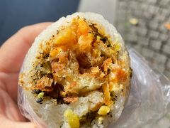 咸蛋黄油条包饭-殷姐糯米包油条